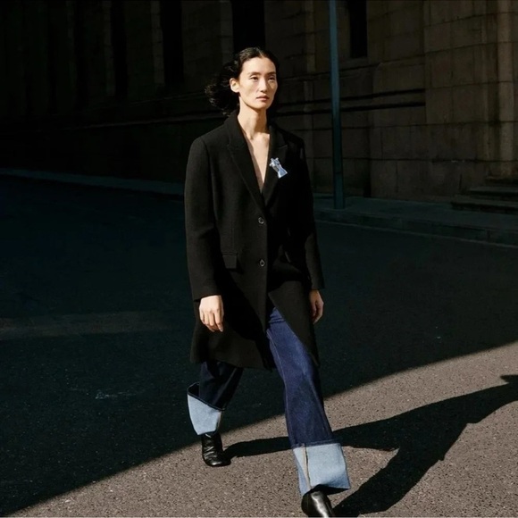 ZARA BUST SILVER BROOCH - Picture 5 of 10